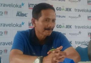 Persib Gagal Menang atas PS TNI, Mang Djanur Mengaku Membuat Kesalahan