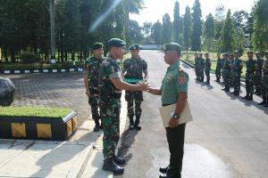 Yonif Mekanis 411 Kostrad Melepas Prajuritnya Pindah Satuan