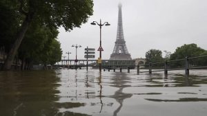 Sungai Seine Meluap, 1.500 Warga Paris Dievakuasi