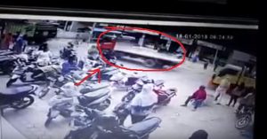 Nyali Maling Ini Boleh Juga! Mobil Semen Diembat, Kejar-kejaran dengan Polisi Sampai Indramayu, Akhirnya Terjungkal Masuk Jurang