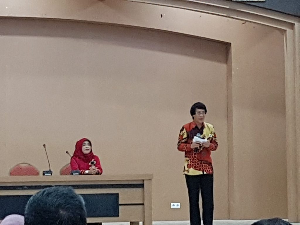 Kak Seto Berbagi Ilmu Parenting di Yonif PR 433 Kostrad