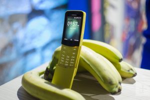 Ponsel Legendaris Nokia ‘pisang’ 8810 Kembali Hadir