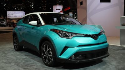 Siap SiapToyota CH R Akan Meluncur Di Indonesia Sebentar Lagi