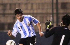 Selangkah Lagi, Eks Striker Timnas Argentina Ini Gabung ke Persib Bandung