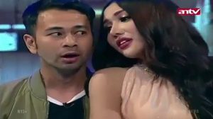 Beradegan Mesra dengan Lucinta Luna, Raffi Ahmad Bikin Netizen Syok