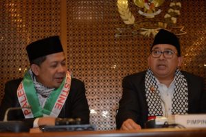 Diduga Sebar Hoax, Fahri Hamzah dan Fadli Zon Dipolisikan