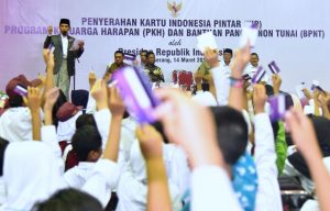 Presiden: Anak Indonesia Tak Cukup Hanya Pintar Namun Harus Paham Sopan Santun