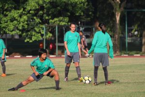 Rully Nere Genjot Terus Latihan Teknis untuk Timnas Putri U-16