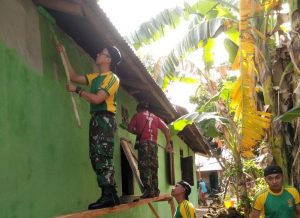 Wujud Kepedulian Satgas Yonif Raider 515 Kostrad Kepada Veteran RI