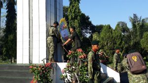 Peringati HUT ke-57 Divif 2 Kostrad, Prajurit Brigif Raider 9 Kostrad Ziarah ke Taman Makam Pahlawan