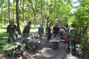 Marinir Bangun Jalan Bersama Masyarakat Lombok Utara