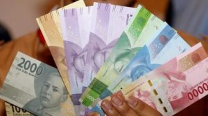 Rupiah Dibuka Tembus Rp13.908/USD