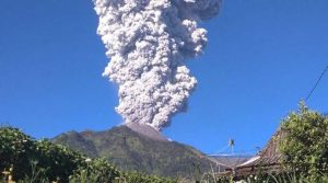 Gunung Merapi Meletus Lagi, Tinggi Asap 5.500 Meter