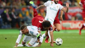 Bantingan SmackDown Sergio Ramos Membuat Mohamed Salah Hanya 31 Menit di Final Liga Champions