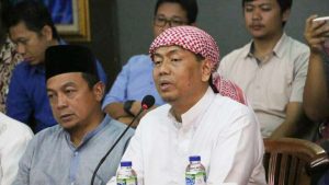 Nyaleg Via PDIP, PA 212 Sebut Kapitra Berkhianat