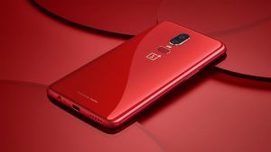 OnePlus 6 Red Edition Resmi Meluncur, Ini Harganya?