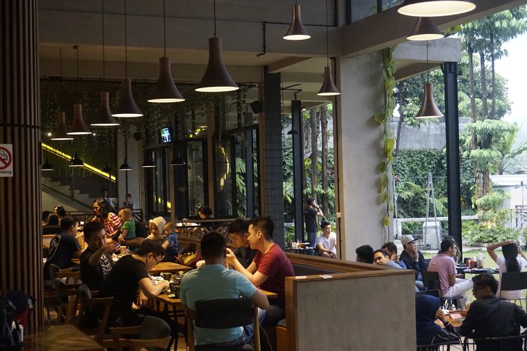 Daftar Tempat Makan Hits Di Bandung Terbaru