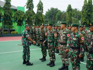 Pangkogasgabpad Melepas Satgas Yonkes 1 Kostrad Kembali ke Satuan