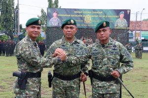 Tongkat Komando Yonzipur 10 Kostrad Diserahterimakan