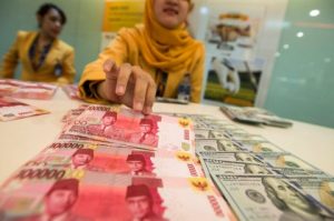 Rupiah Melemah ke Rp14.231/USD