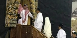 Video Jokowi dan Keluarga Masuk ke Kabah Saat Umroh