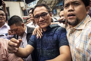 Balik Menyerang, Andi Arief Bongkar Bisnis Galang Massa ala Kivlan Zen Era 98