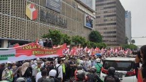 Demo Bawaslu, Pendukung Prabowo Adu Mulut dengan Kapolres Jakpus