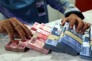 Rupiah Melemah ke Rp14.285 per USD