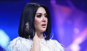 Salah Tulis Peribahasa, Syahrini Jadi Bulan-bulanan Netizen