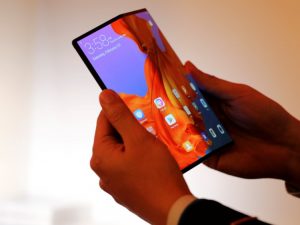 Huawei Mate X Siap Meluncur Bulan Depan