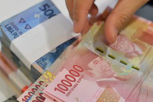 Rupiah Dibuka Menguat di Rp14.017/USD