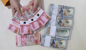 Rupiah Tertekan ke Rp14.031/USD Pagi Ini