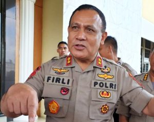 Jabat Ketua KPK, Firli Bahuri Tak Perlu Mundur dari Polri