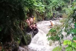 Lempar Akar dan Lompat ke Sungai, Cerita Heroik 2 Siswa Menyelamatkan Temannya Saat Tragedi Susur Sungai