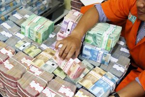 Rupiah Dibuka Melemah ke Rp13.662/USD