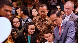 Jokowi Yakin Corona Hilang Akhir Tahun,2021 Pariwisata Booming