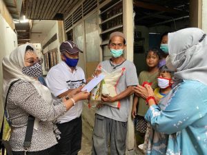 Andre Bantu Keluarga Tukang Parkir yang sempat Tinggal di Gerobak