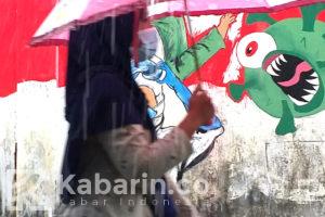 Diguyur Hujan, Seniman Mural Kuyup, Lomba Mural di Padang Bersambung