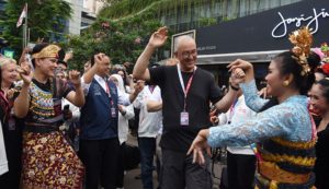 Anies Ajak Wali Kota Rotterdam Keliling Jakarta