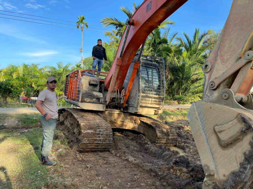 Polisi Sita Alat Berat Proyek Jembatan Madiun,Diduga Pakai BBM Subsidi