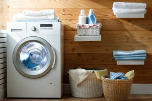Tips Hemat Air dan Energi Menggunakan Mesin Cuci dan Menyetrika
