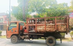 Diduga karena Rem Blong, Truk Sampah Dinas LH DKI Tewaskan Pemotor di Gatot Subroto