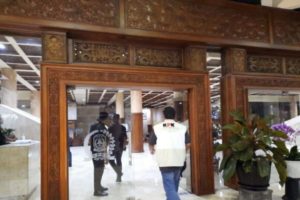 Geledah Gedung DPRD Jatim KPK Amankan Uang Lebih Dari 1 M