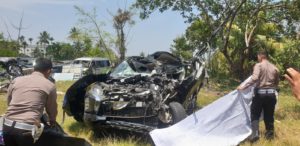 Mobil yang Ditumpangi Pj Aceh Mengalami Kecelakaan Hingga Mobil Hancur