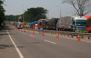 Mentri BUMN “Pembangunan Jalan Tol Itu Solusi” Mengurangi Ongkos Logistik Yang Semakin Mahal