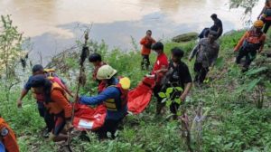 Ngeri Sehari 4 kali Warga Temukan Potongan Tubuh Manusia di Anak Sungai Bengawan Solo