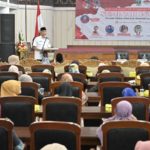 Buka Seminar PAPEINDO, Gubernur Mahyeldi Tegaskan Sumbar Ingin Merajai Pasar Produk Halal Dunia