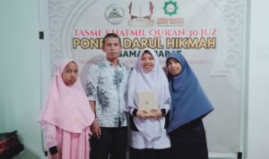 Masya Allah! Lagi Kali Ini Zahwa Fathiya Santri SMP IT Darul Hikmah Pasbar Telah Selesaikan Hafalan 30 Juz Al-Qur’an