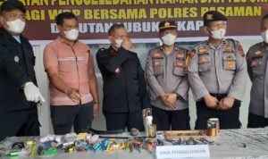 Rutan Kelas IIB Lubuk Sikaping dan Polres Pasaman Geledah Kamar WBP dan Lakukan Tes Urine