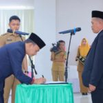 Sabar AS, Hadiri Pelantikan Nursal Lubis, PAW Anggota DPRD Pasaman Periode 2019 -2024